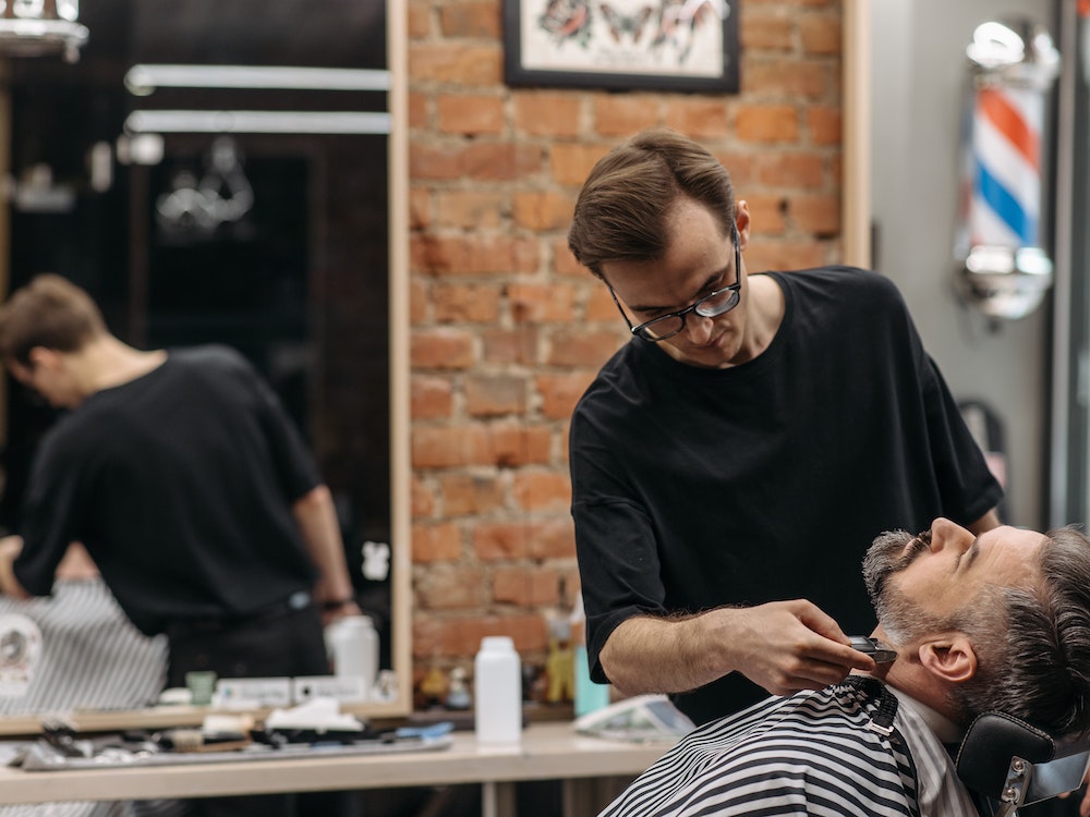 A Complete Checklist of Barbering and Hair Salon Tools [Free Download]